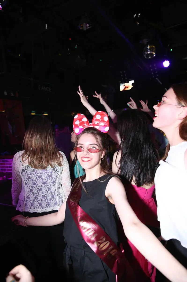 Выпускной Just Dance Party в клубе Lookin Rooms фото 46