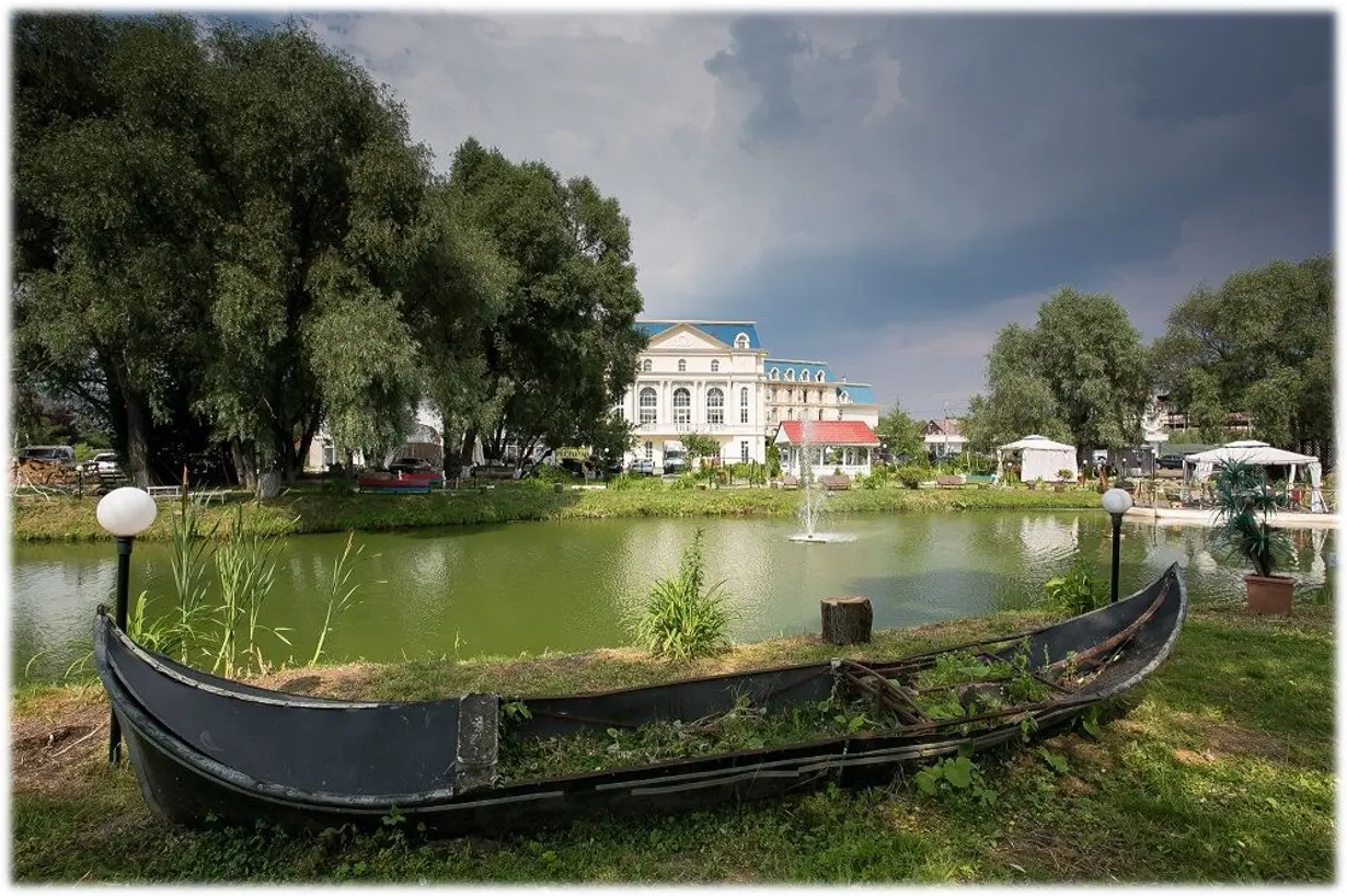 Шашлычный выпускной во Vnukovo Village Park Hotel